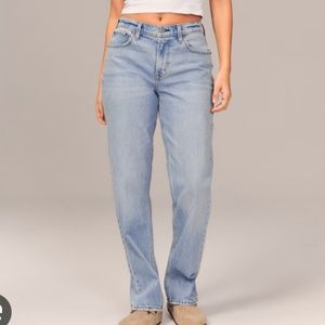 Abercrombie & Fitch Mid Rise, Straight, Curve Love, Size 28
